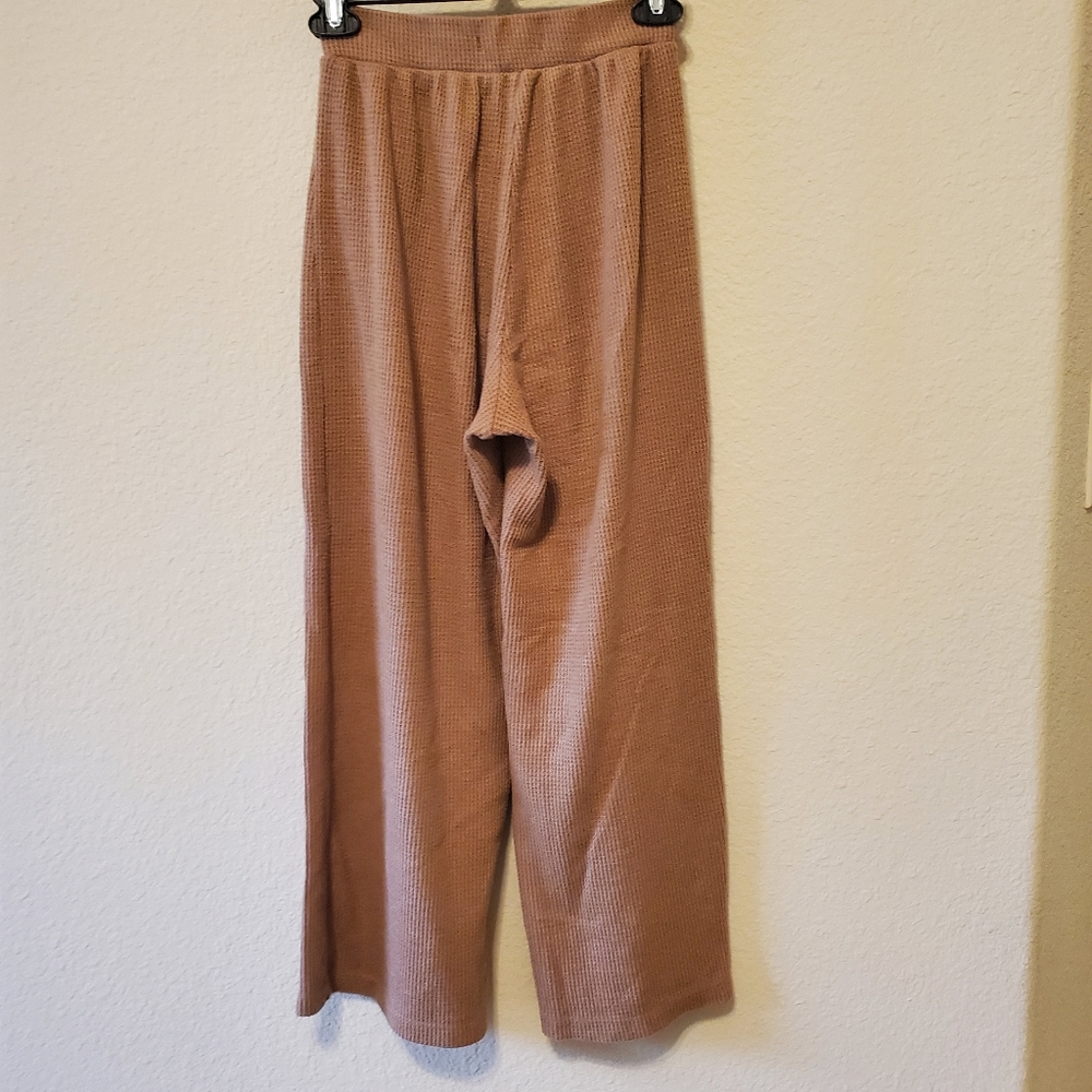 Abercrombie and Fitch wide legs cozy lounge pants tan xs